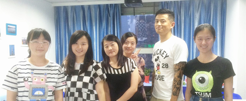 黃老師法語初級晚班開課了！