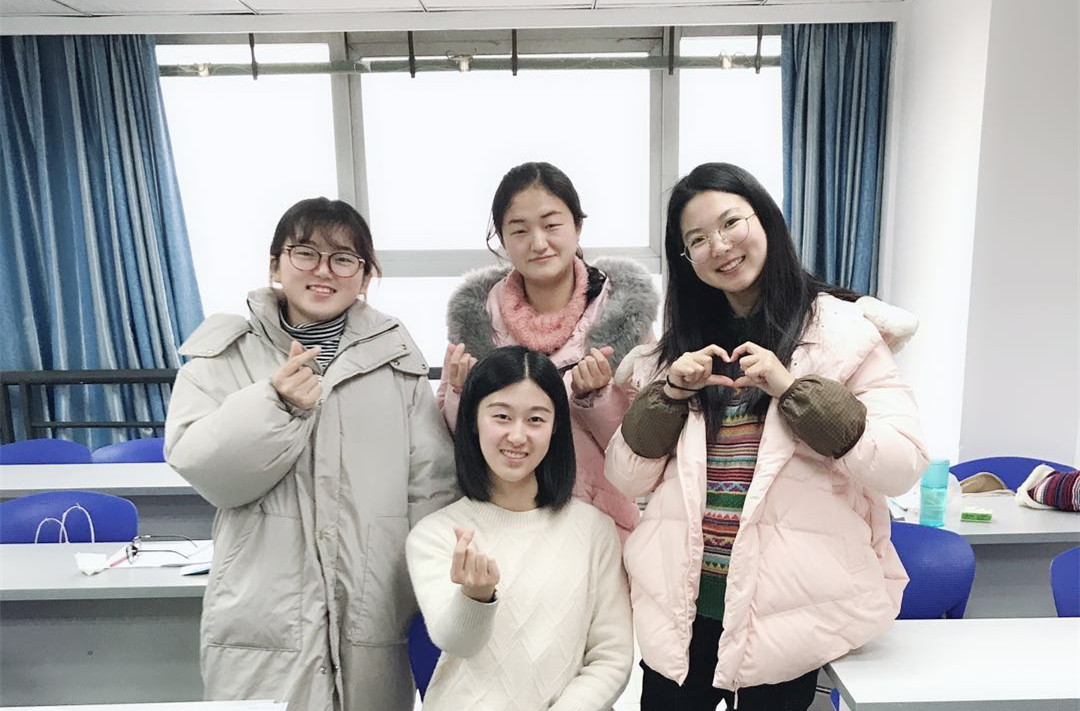 法語(yǔ)初級(jí)2班結(jié)課（黃巖琪老師）