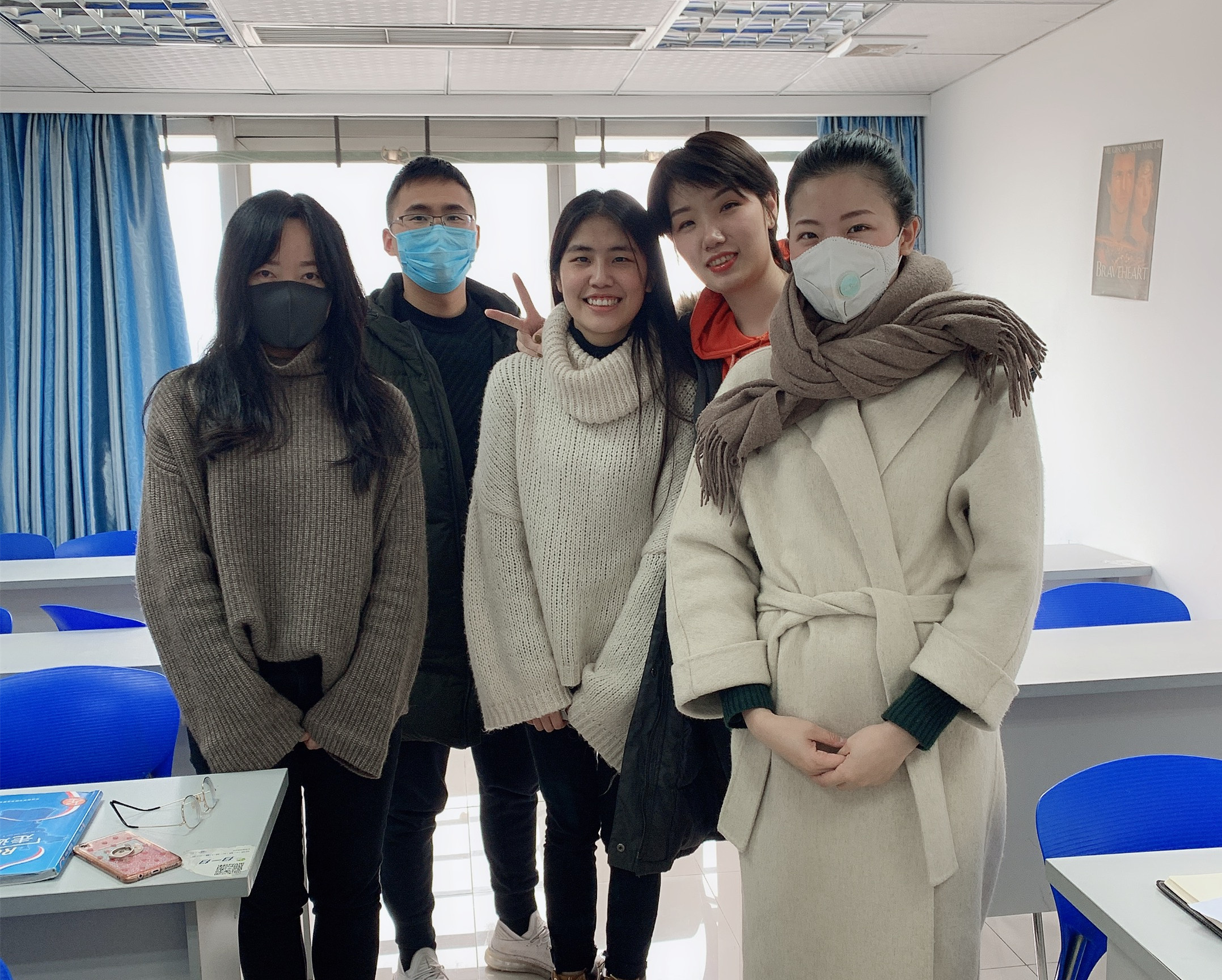 法語出國班（張夢瑤、曾琳老師）全班流感帶病上課